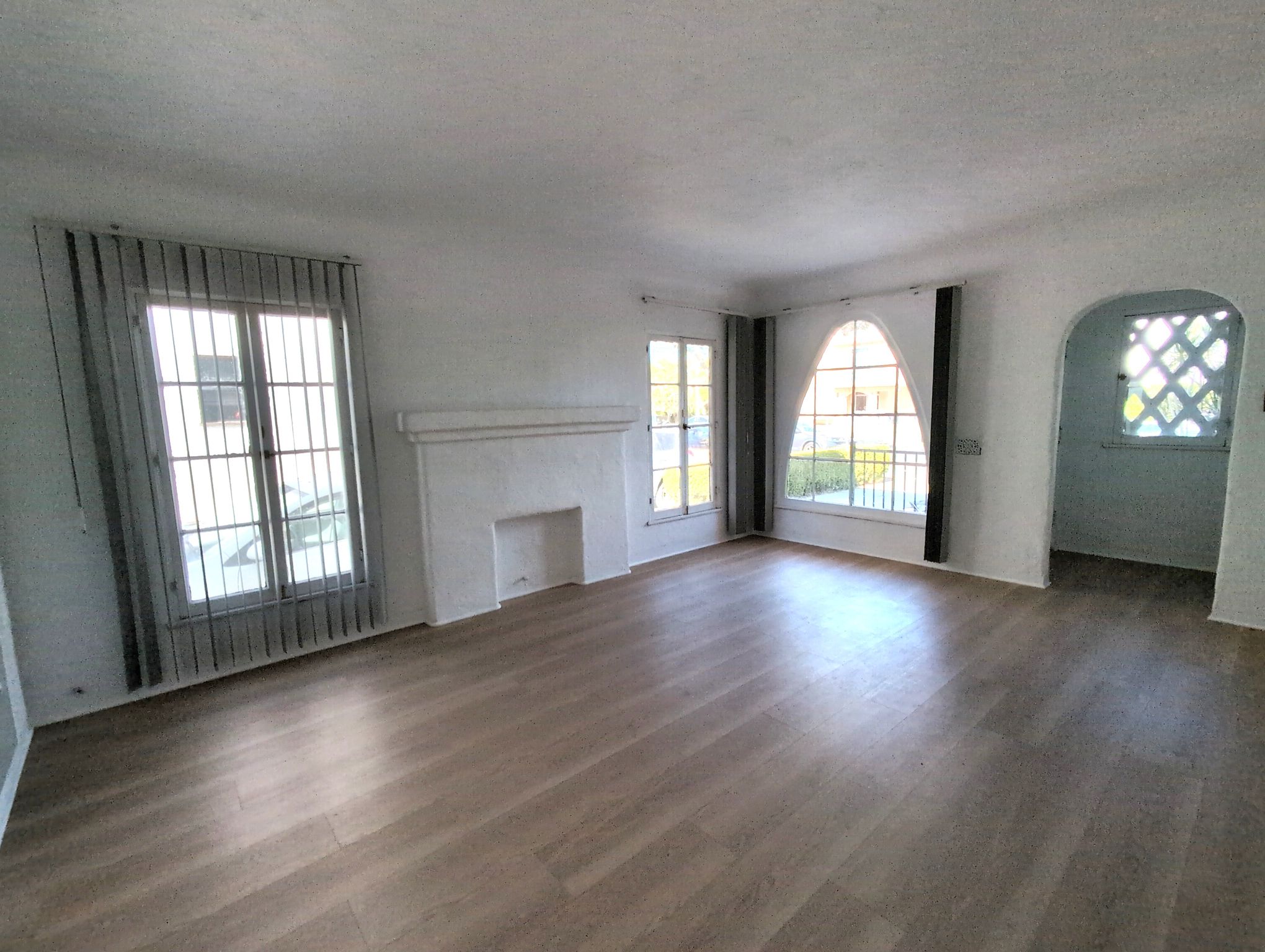 a-living-roomSW.jpg